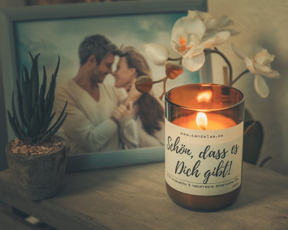 Revolutioniere deine Geschenke mit einem persönlichen Videogruß bei Candelae - Candelae Duftkerzen