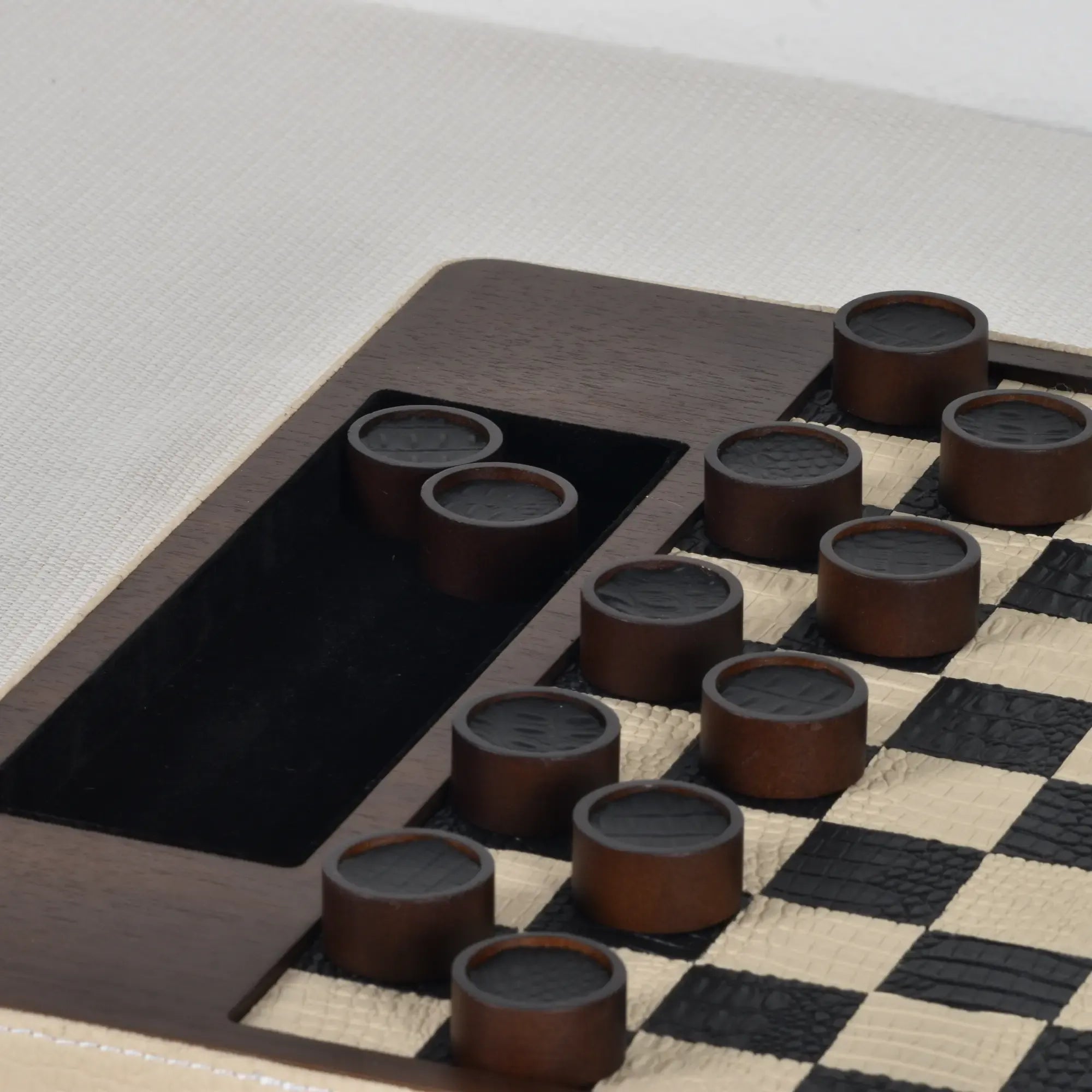 Damespiel - Checkers Brettspiel - Exklusives Strategiespiel Elegance Checkers Damespiel