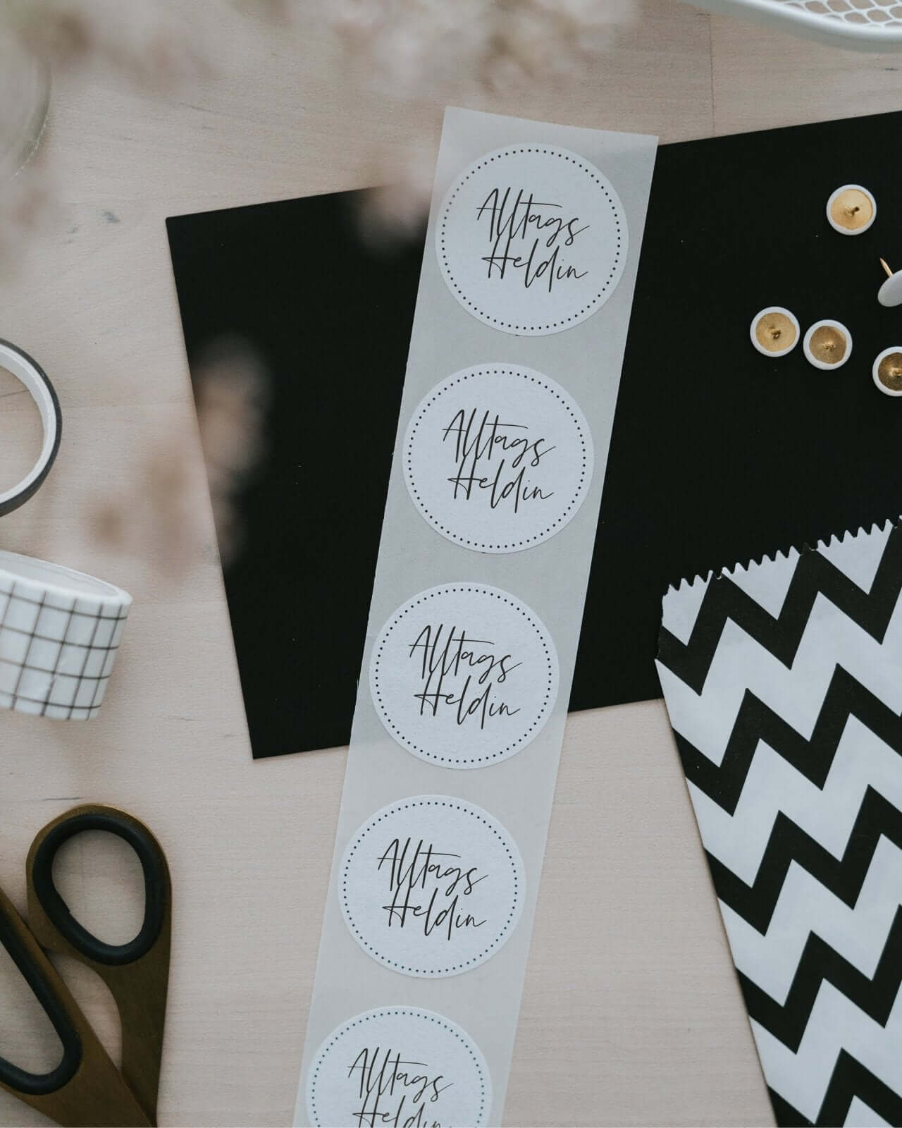 Alltagsheldin · Aufkleber