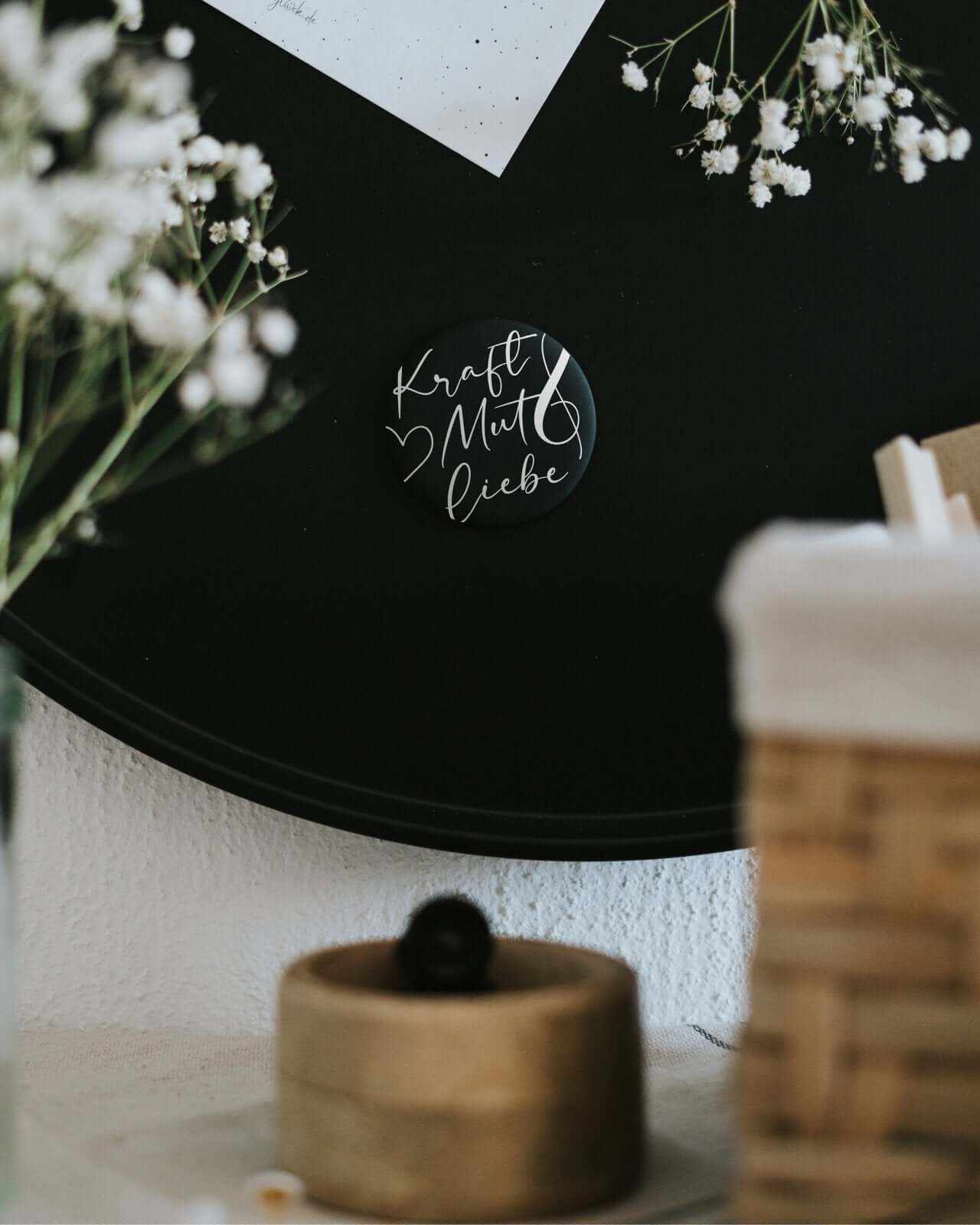 Mut und Liebe · Magnet · groß