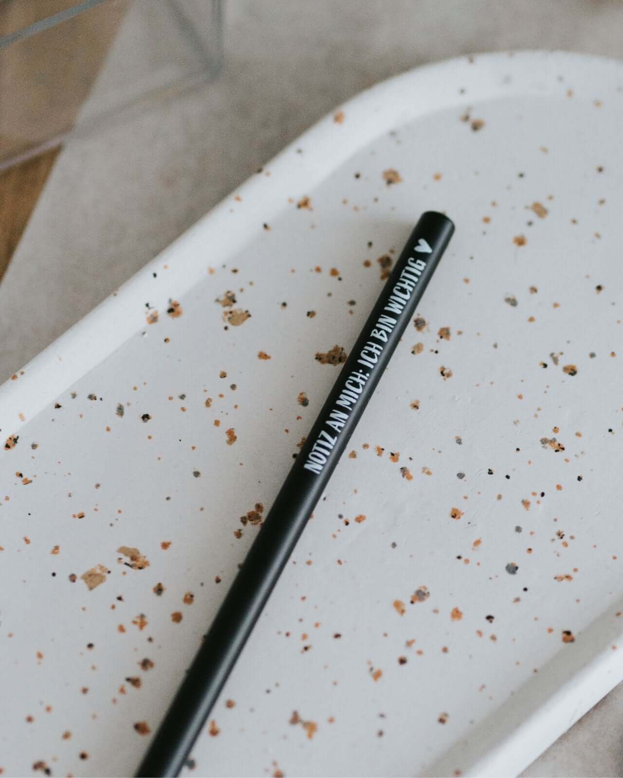 Herz über Kopf · Bleistift