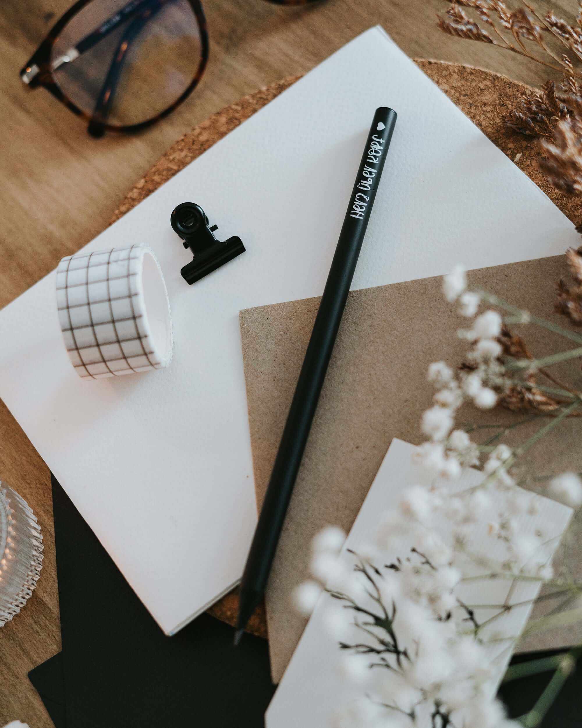 Herz über Kopf · Bleistift