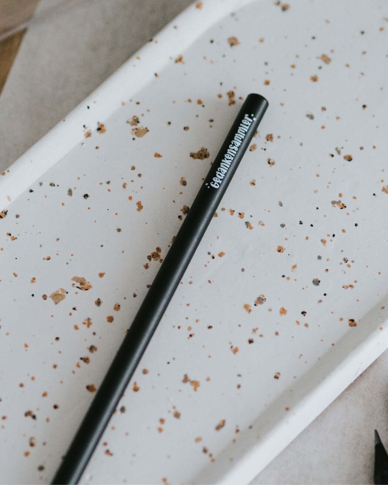 Herz über Kopf · Bleistift