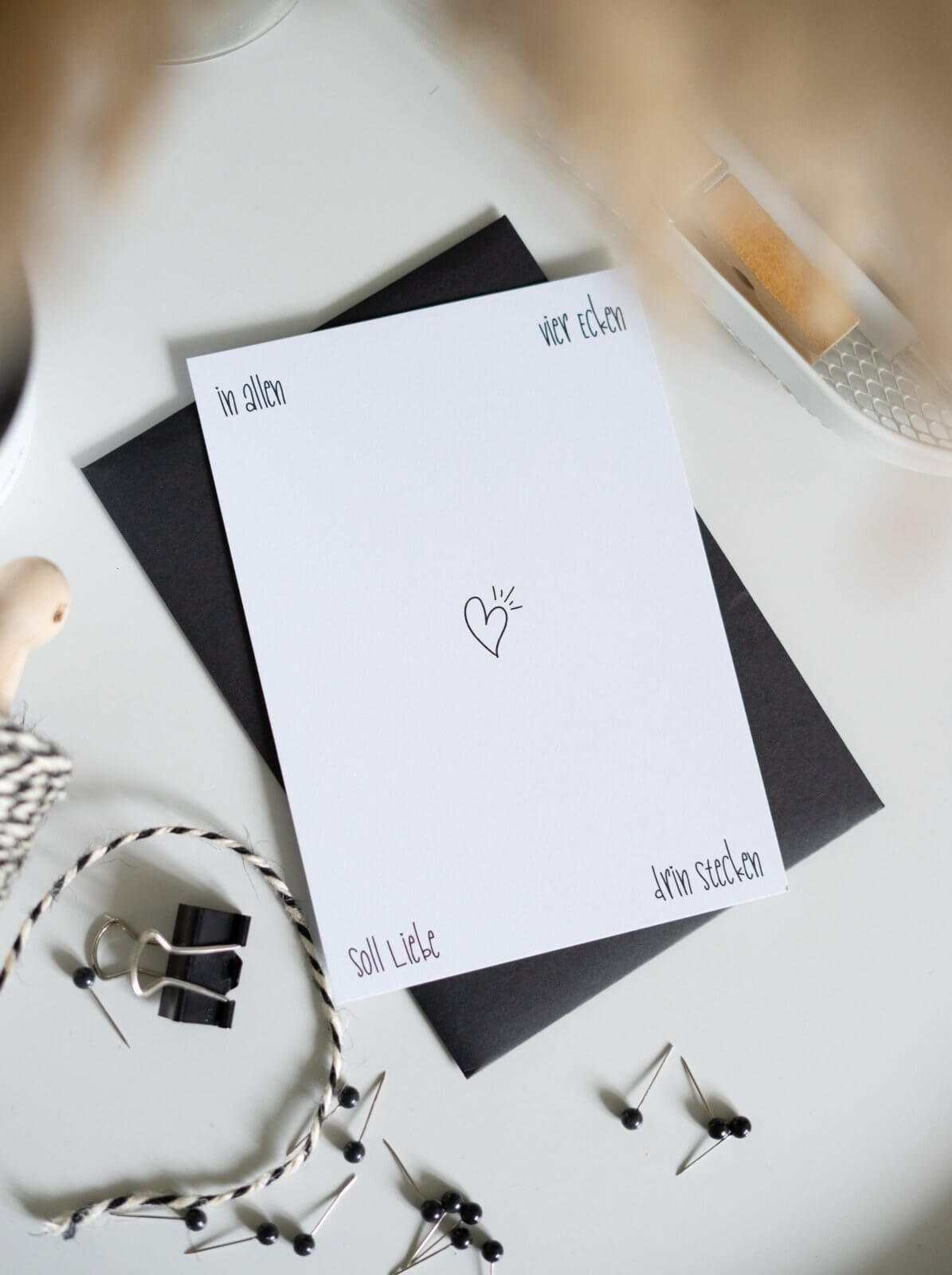 In allen vier Ecken · Postkarte