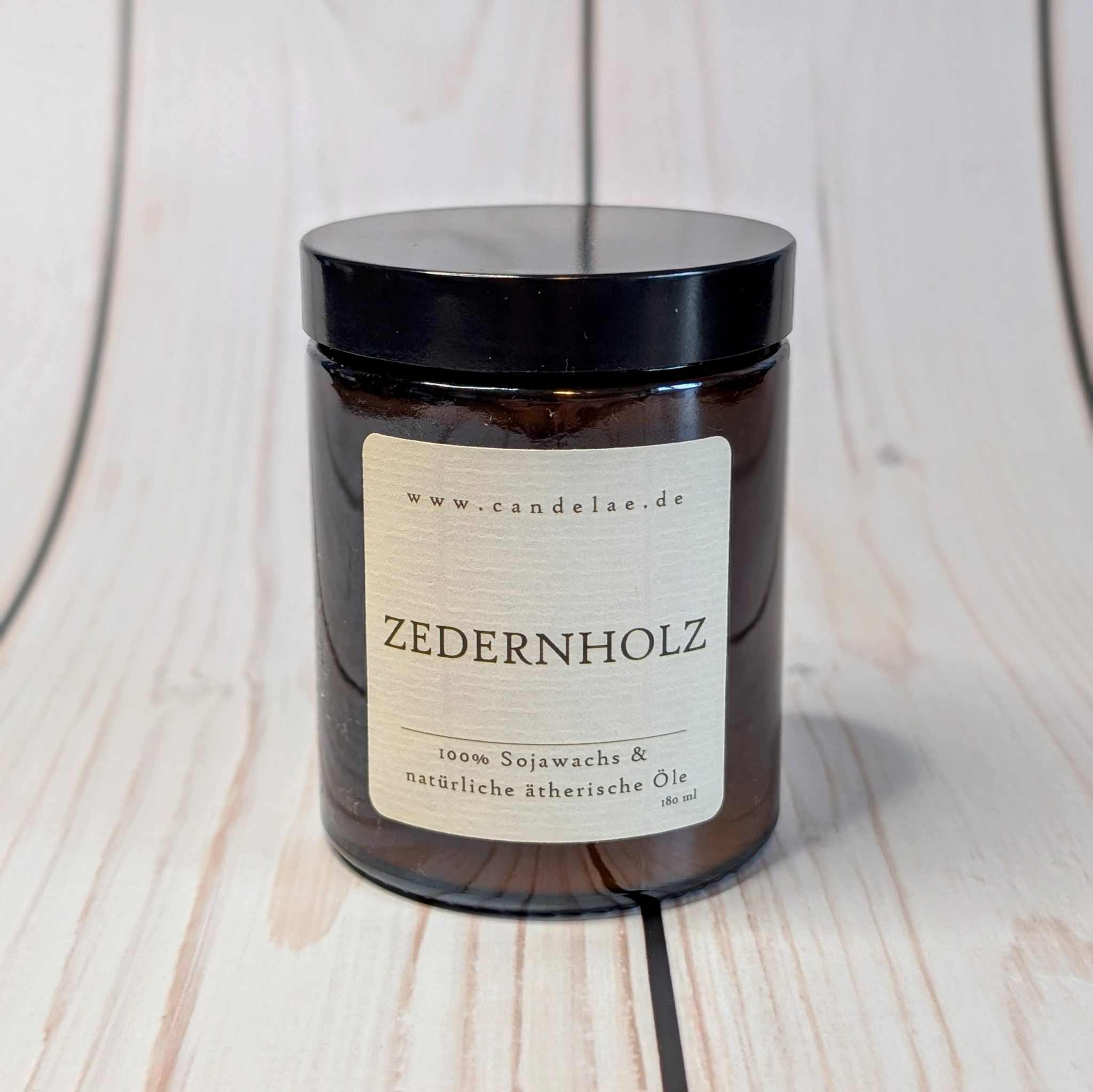 Zedernholz Outdoor Edition – Duftkerze für Garten & Terrasse | Outlet