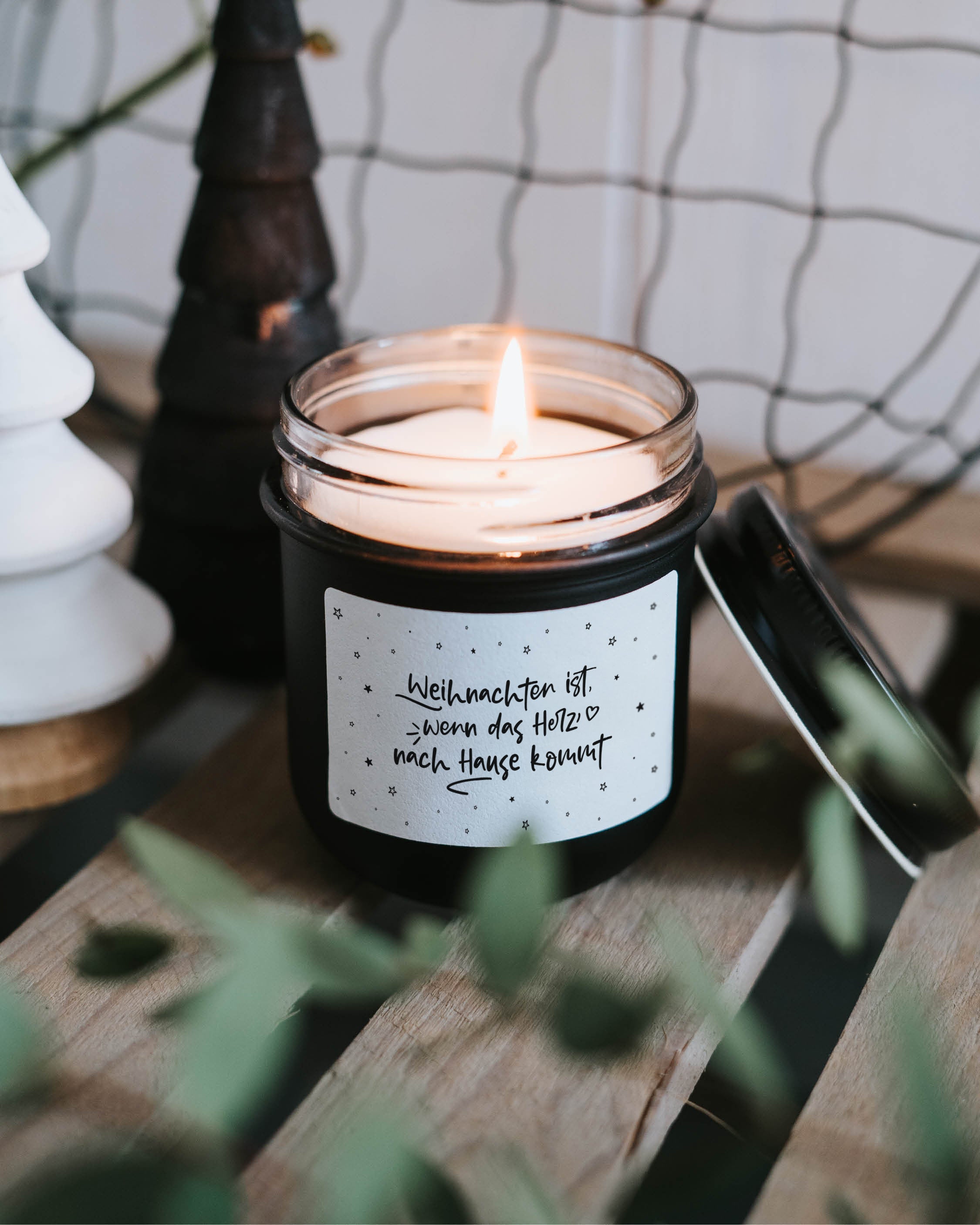 Weihnachten ist · Kerze