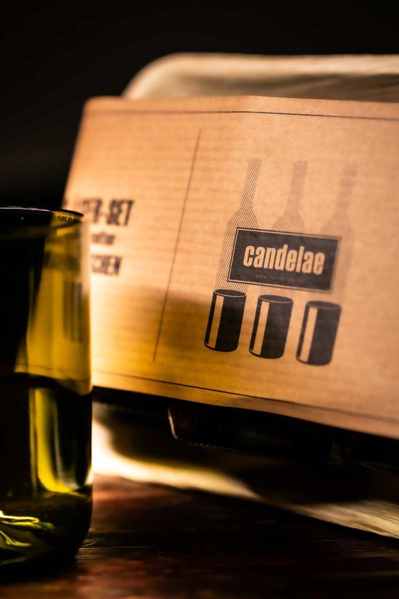 Nachhaltige Trinkgläser aus recycelten Weinflaschen, robust und spülmaschinenfest