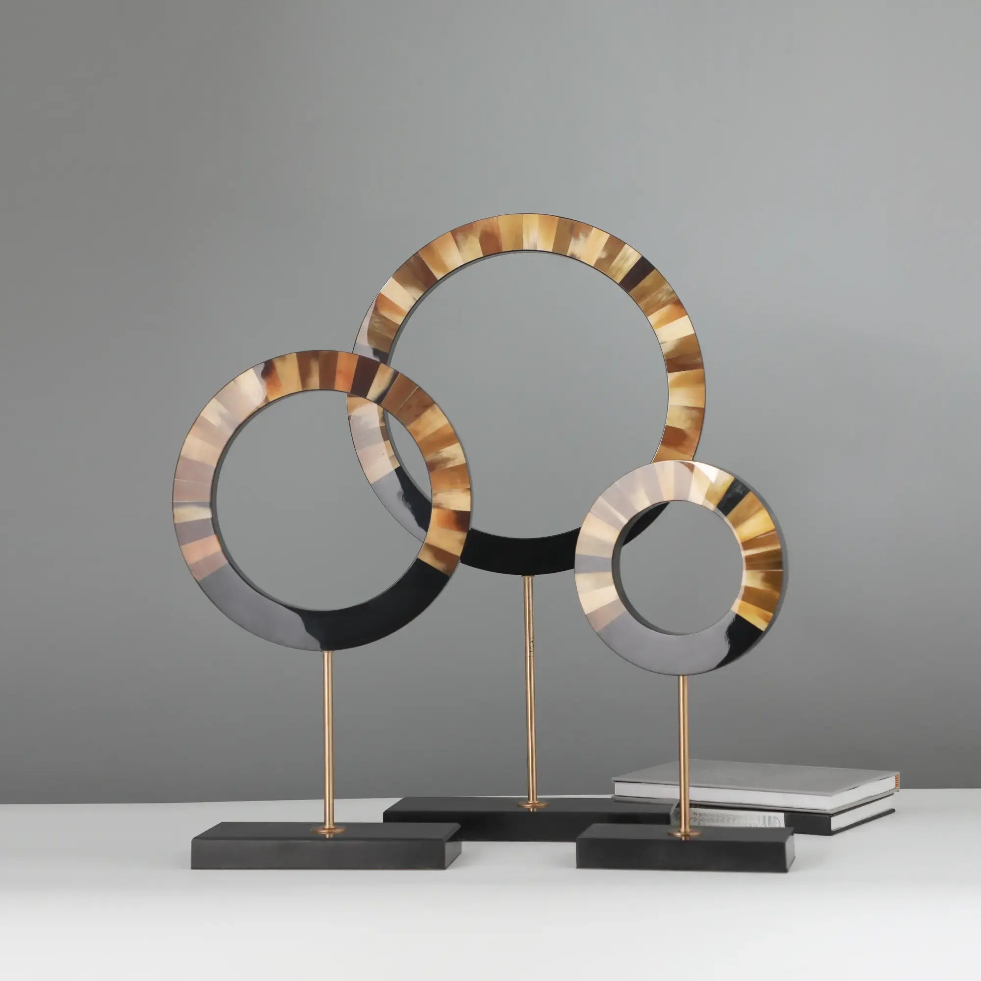 Dekoobjekt-Set - aus 3 Holzringen - Tisch und Regal Holzdekoration Designer Ringe Evidenza