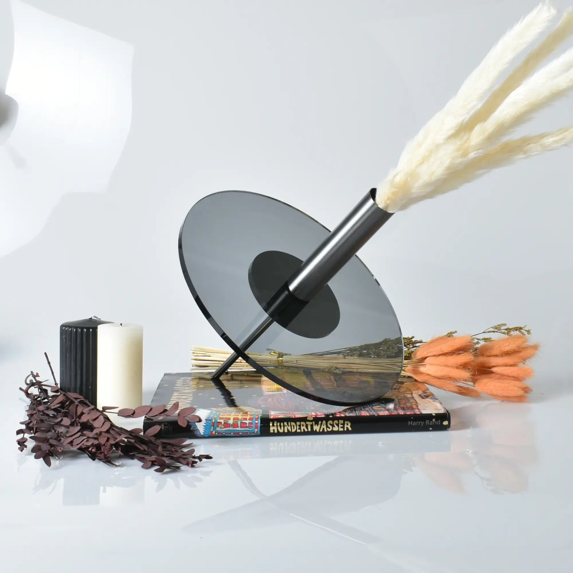 Dekovase - Moderne Design Vase mit Metallständer - Kreiselvaso Giro