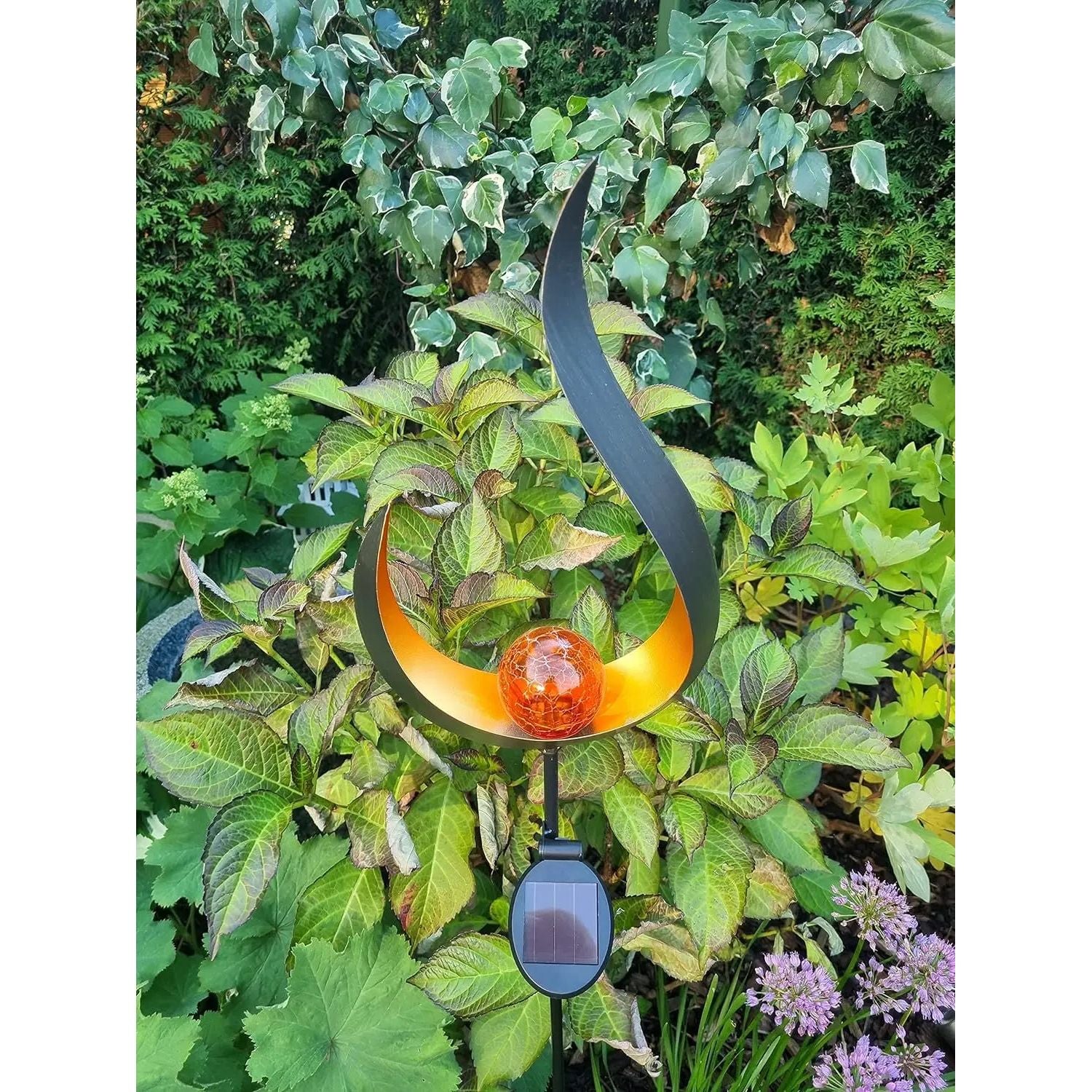 Solarleuchte „SKY“ 90 cm – Schwarze Metall-Solarlampe im Wellen-Design für Garten & Balkon