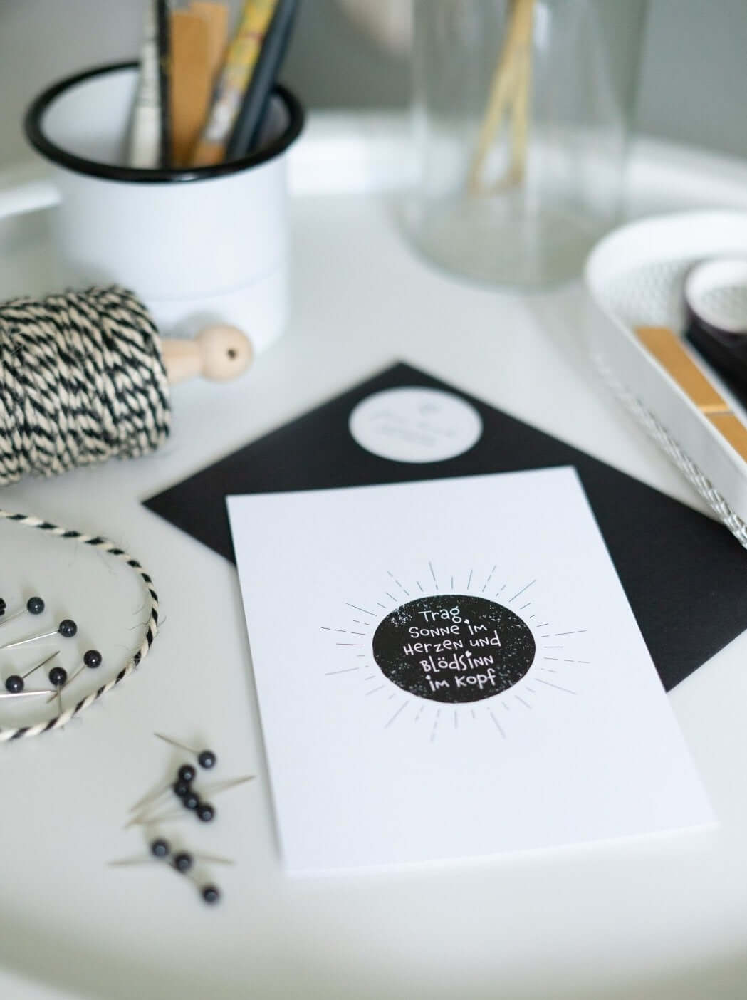 Trag Sonne im Herzen · Postkarte