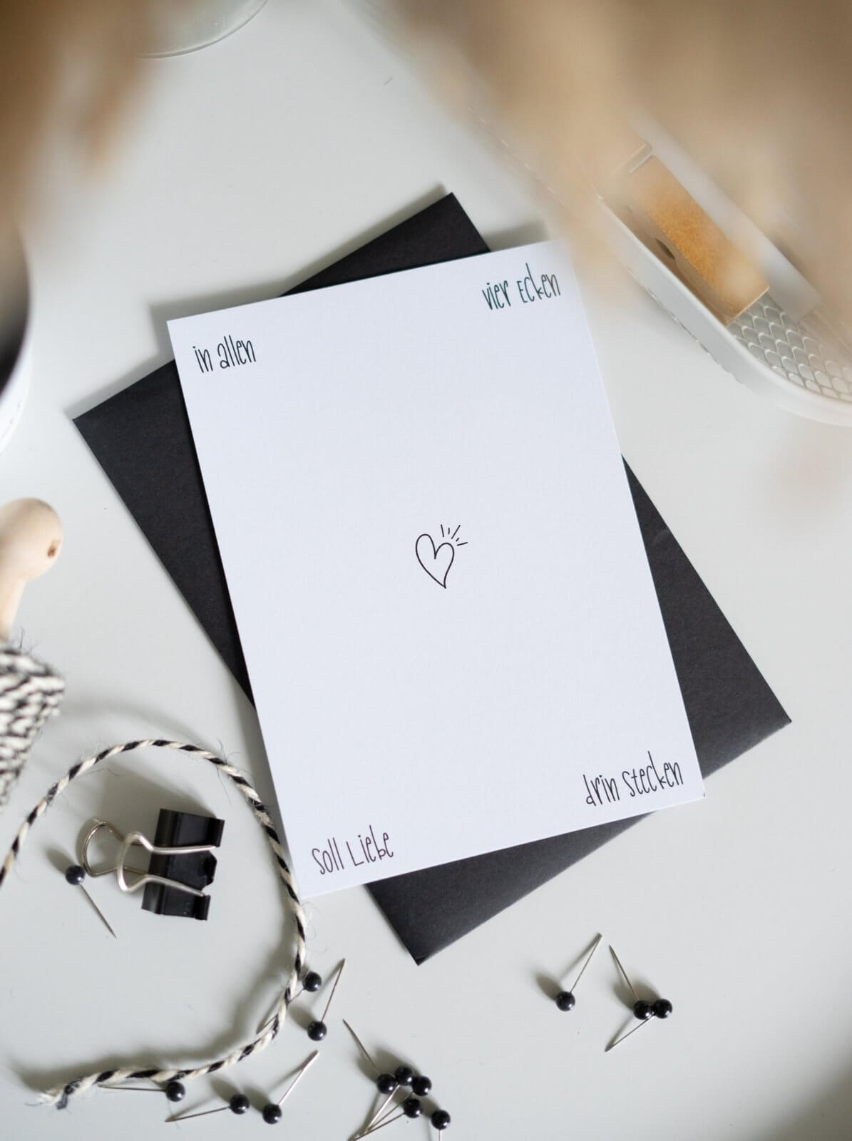 In allen vier Ecken · Postkarte