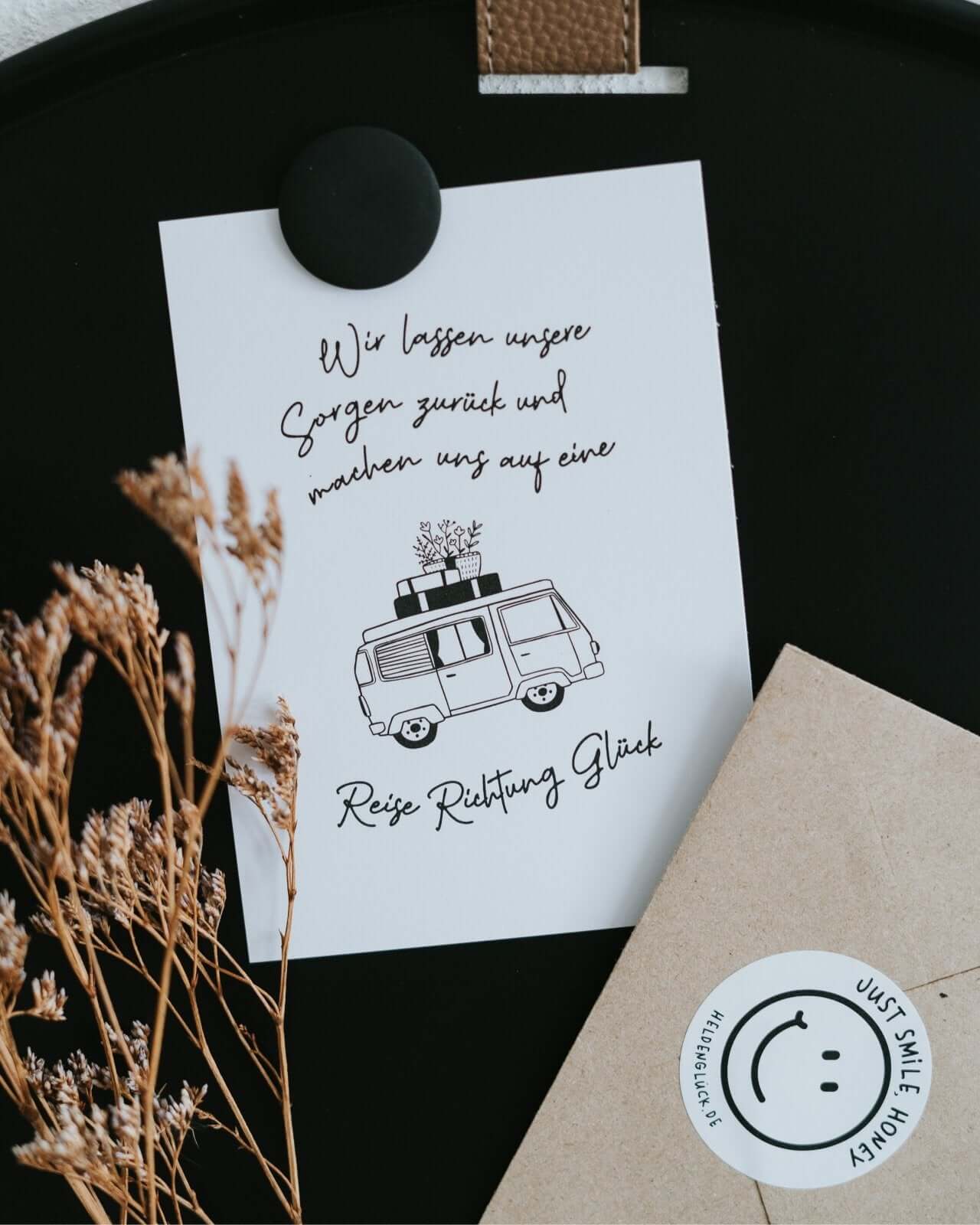 Reise Richtung Glück · Postkarte