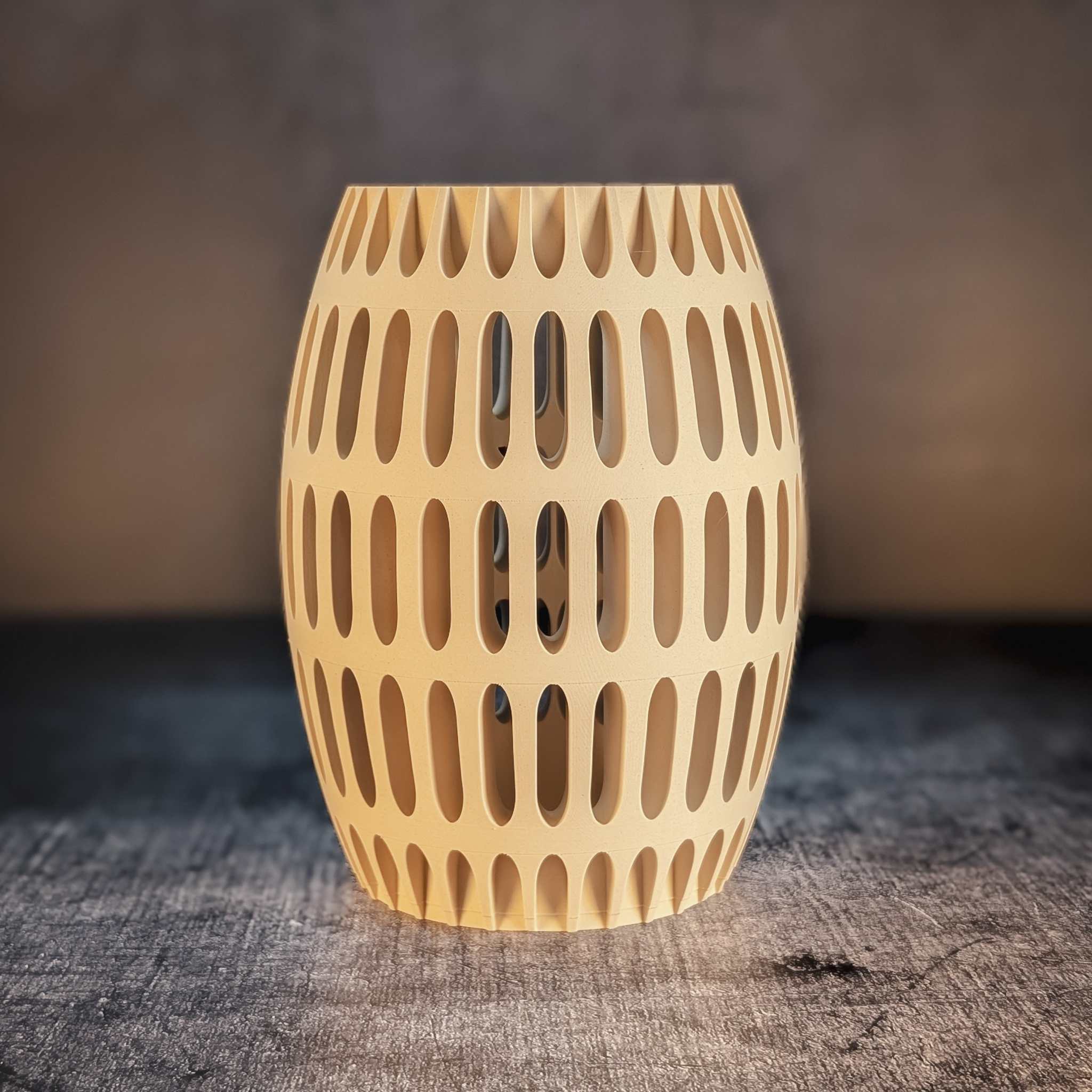 Havas Vase White Oak aus PLA-Wood mit Holzoptik, 3D-gedruckte Design-Vase für Trockenblumen