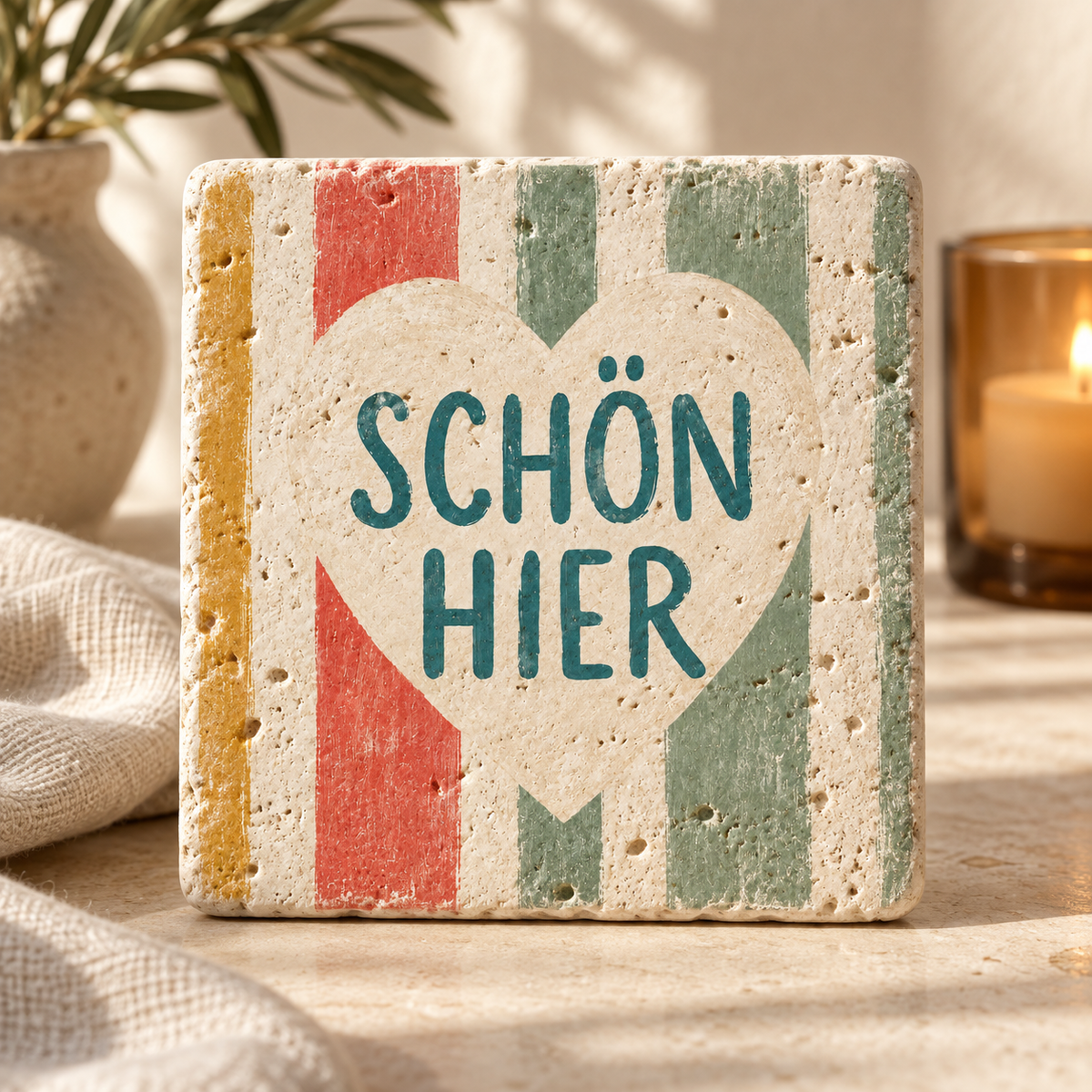 Schön hier | Kleines Kunstwerk aus Travertin
