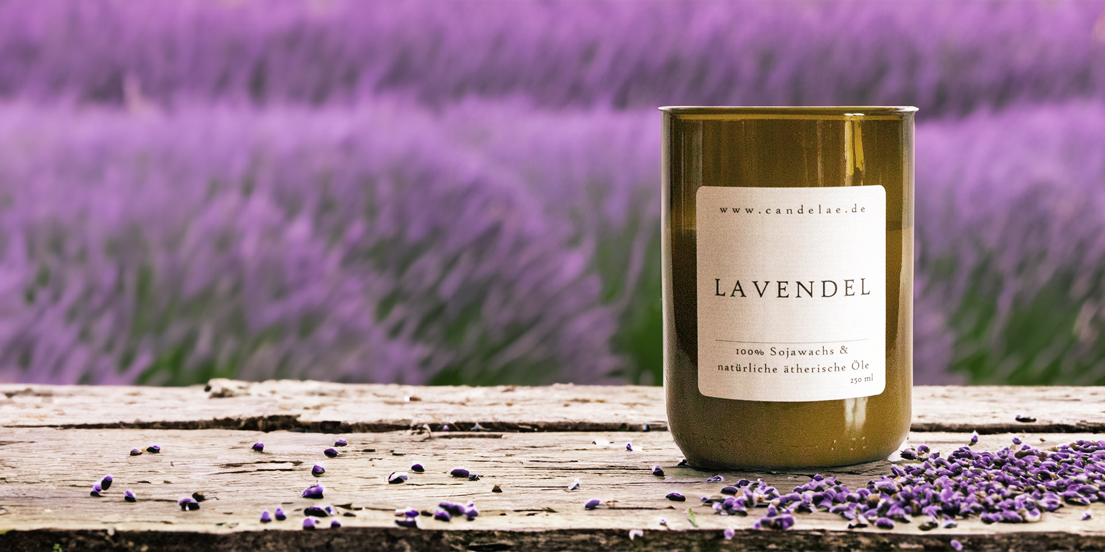 Candelae Duftkerze mit natürlichen ätherischen Ölen - Lavendel