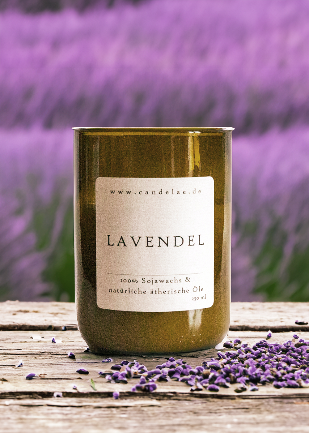 natürliche Duftkerze von Candelae Lavendel