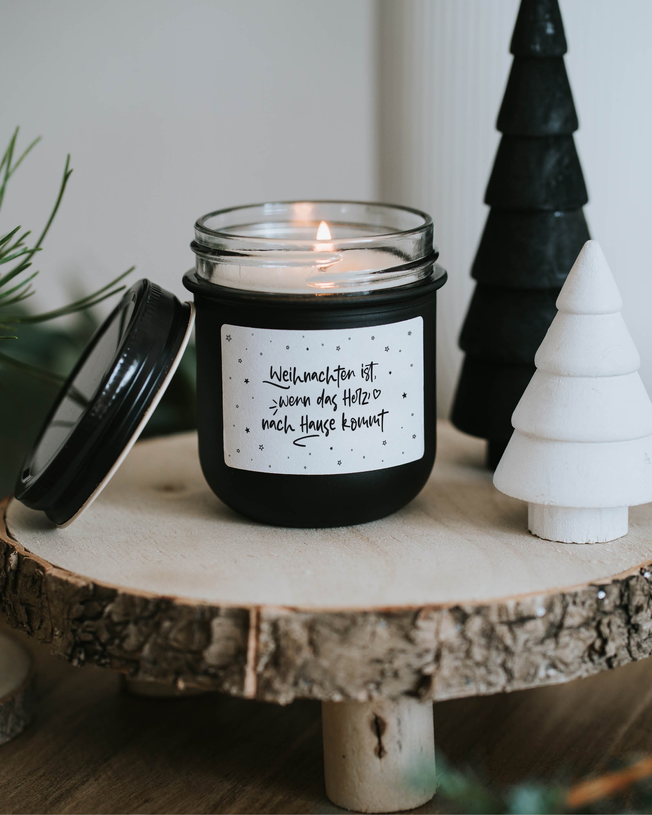 Weihnachten ist · Kerze