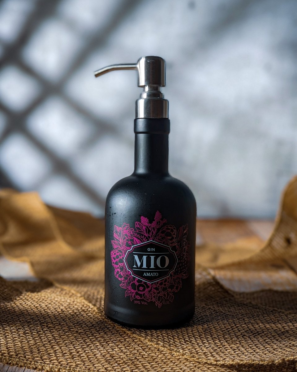 Gin MIO Amato Upcycling-Seifenspender: Stilvoll & Umweltbewusst - Candelae Duftkerzen