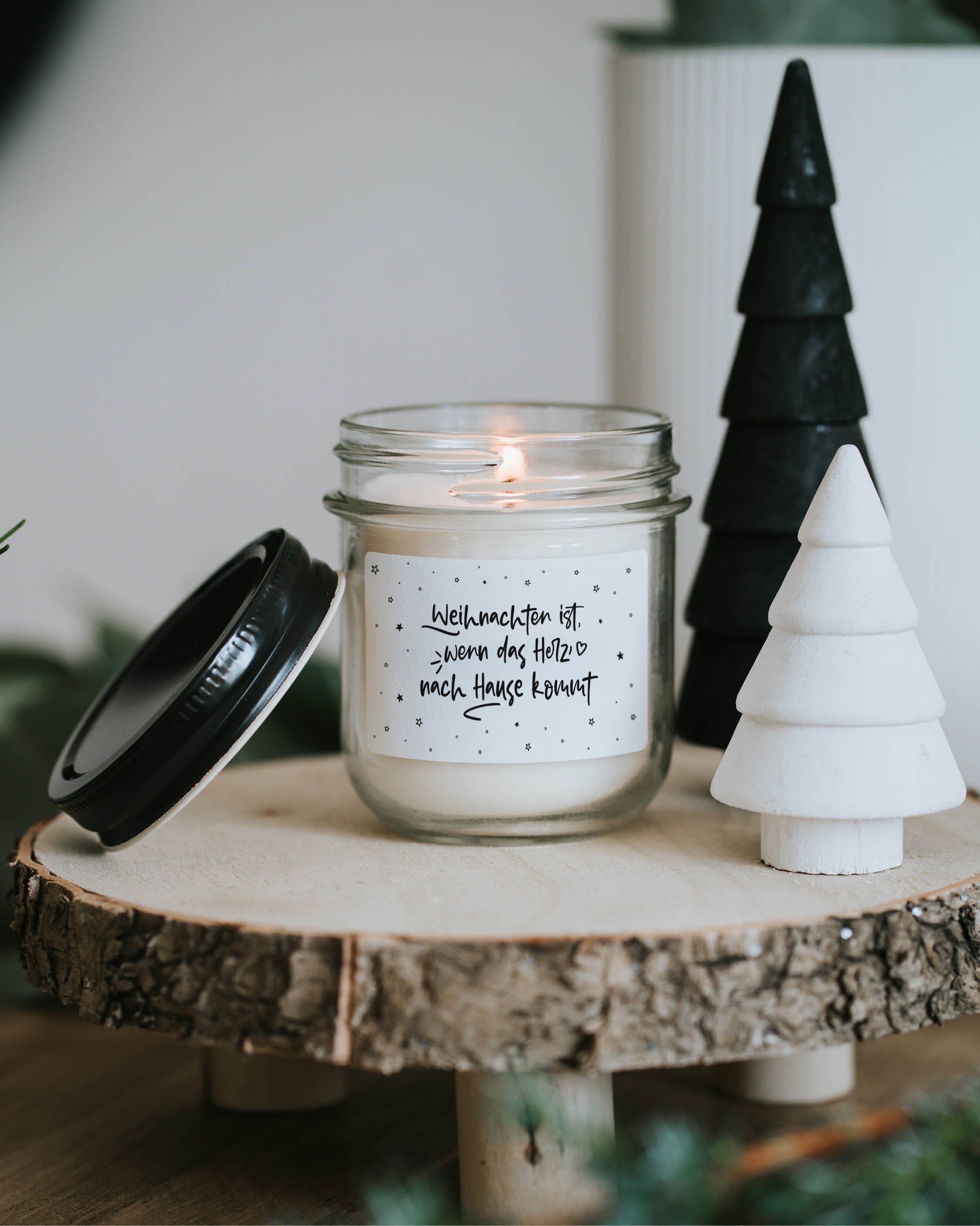 Weihnachten ist · Kerze